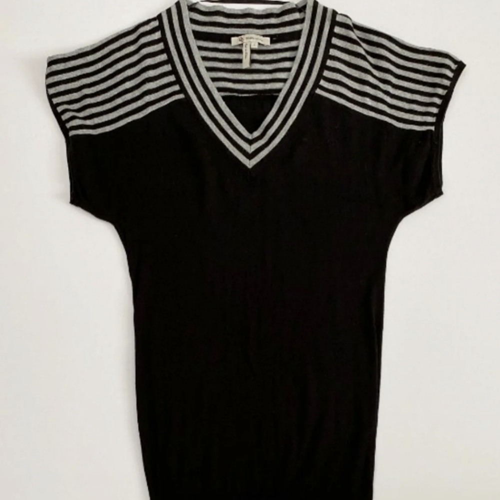 BCBG BCBGeneration Sweater Dress, size M